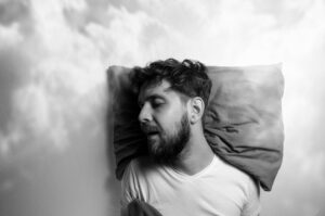 Avoir des songes, le rêve ?